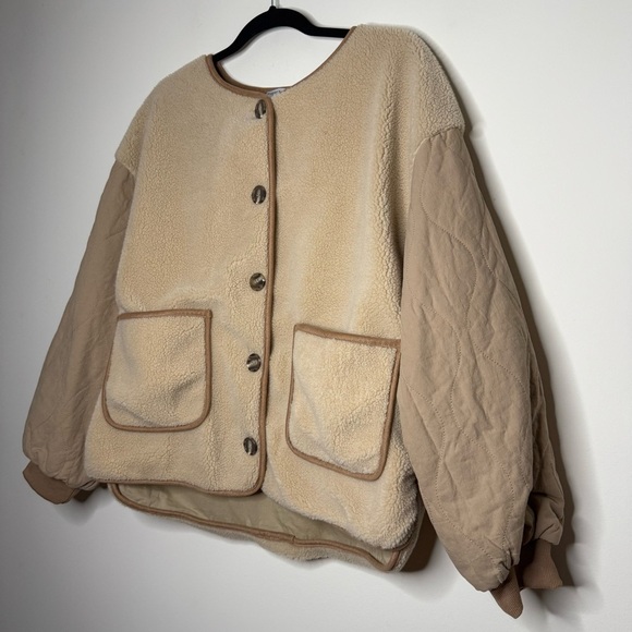 ANTHRO PAPER CRANE Jenea Cozy Neutral Quilted Sleeve Boxy Fall Teddy Jacket - Picture 3 of 7